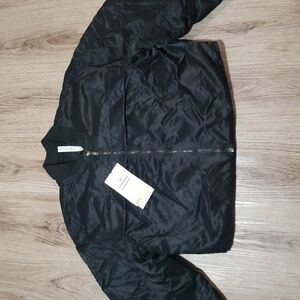 Lululemon Insulated Ruched Bomber Jacket *Black Size 6